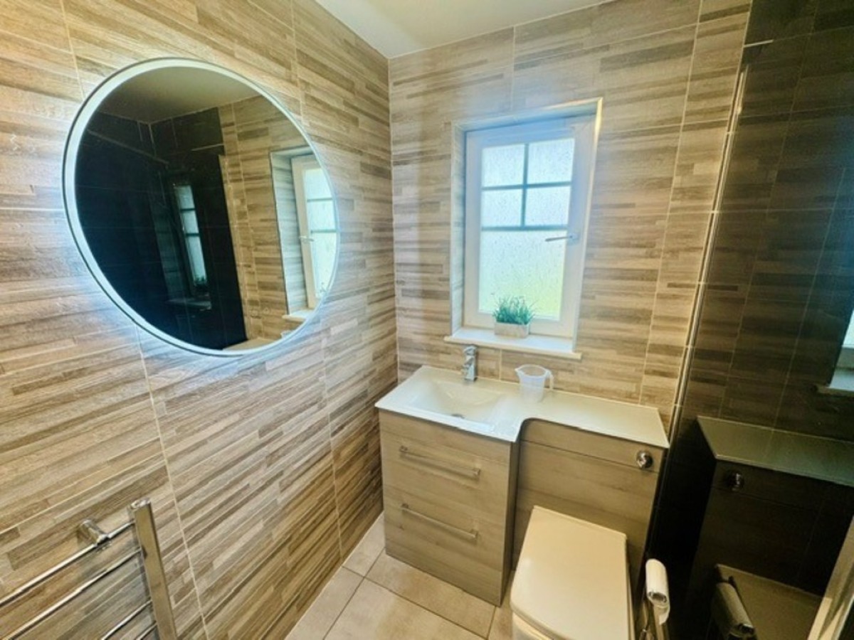 Colgrain Avenue, Glasgow, Scotland