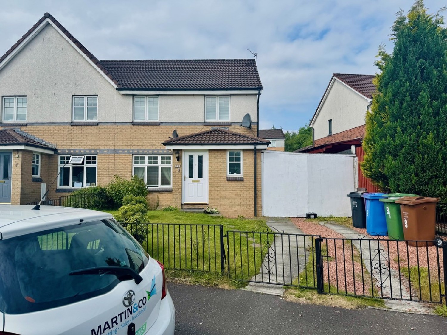 3 bedroom House in Colgrain Avenue, Glasgow, Scotland