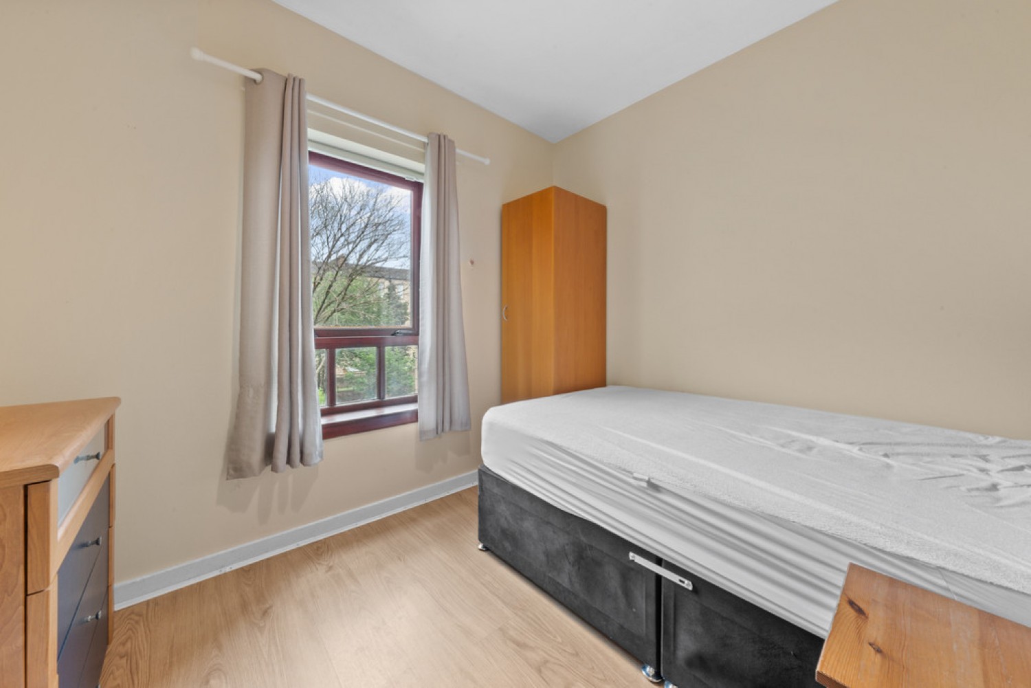 Ashley Street - Furnished