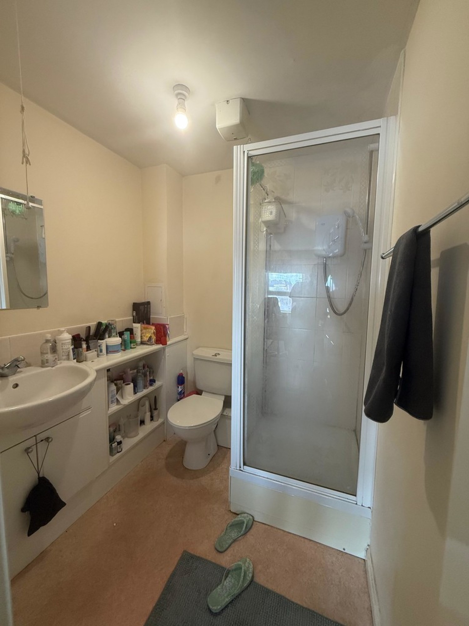 2 bedroom Flat for Sale Wallace Street, Glasgow, Scotland