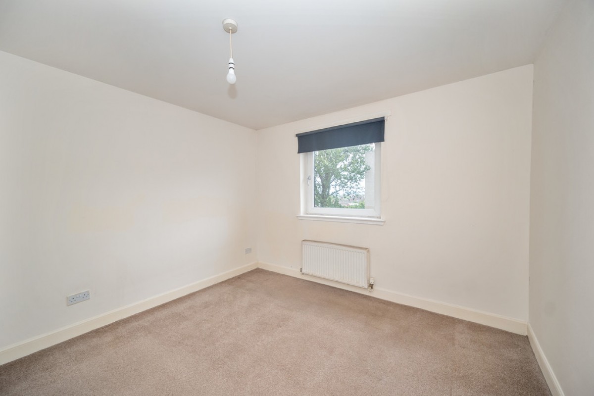 MARYHILL - Viewmont Drive - Unfurnished