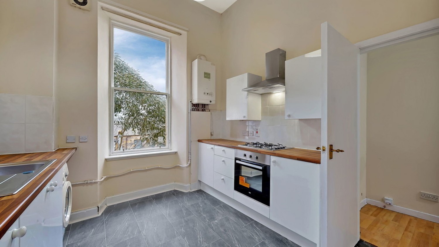 2 bedroom Flat for Letting West End- Belmont Street