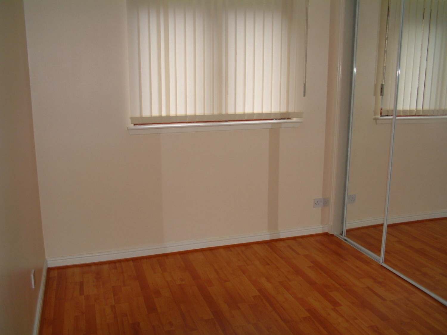 2 bedroom Flat for Letting Lymburn Street - KELVINHAUGH
