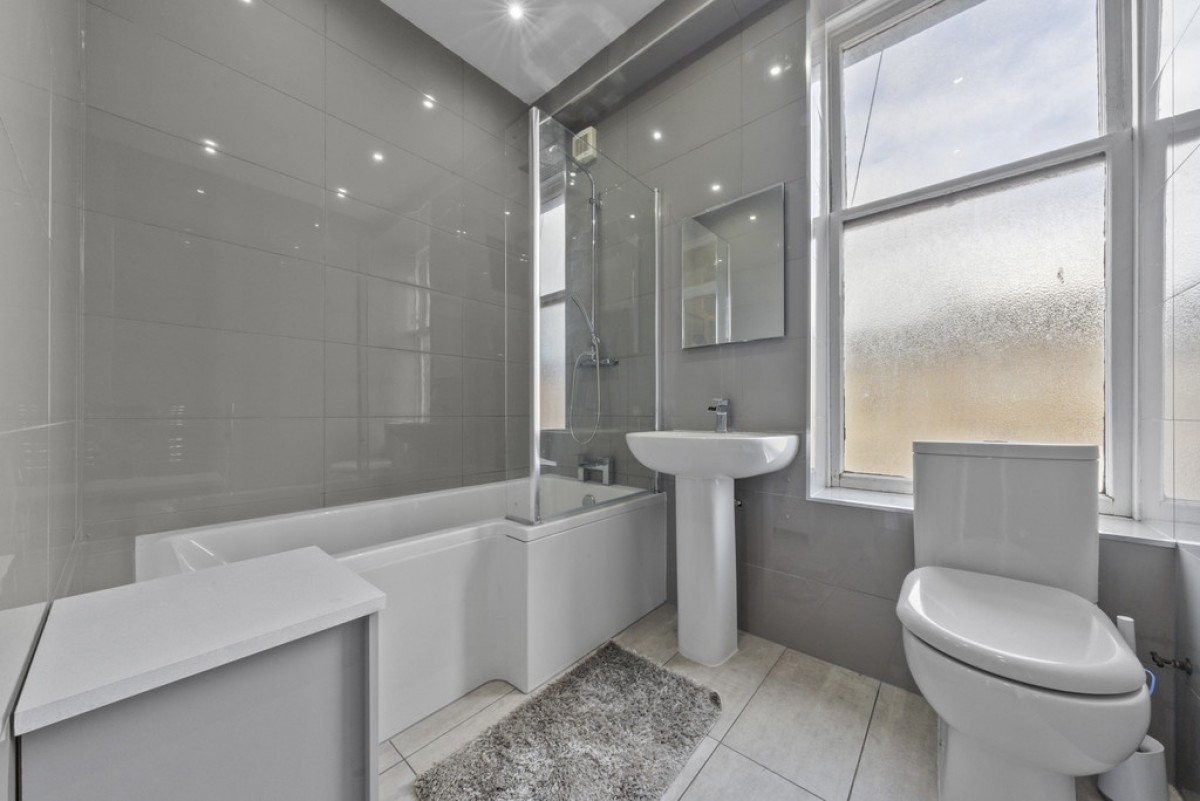 Paisley Road West, Cessnock, Glasgow