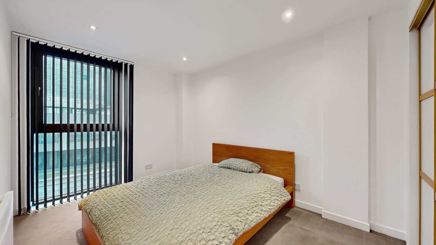 2 bedroom Flat for Letting Stobcross Street