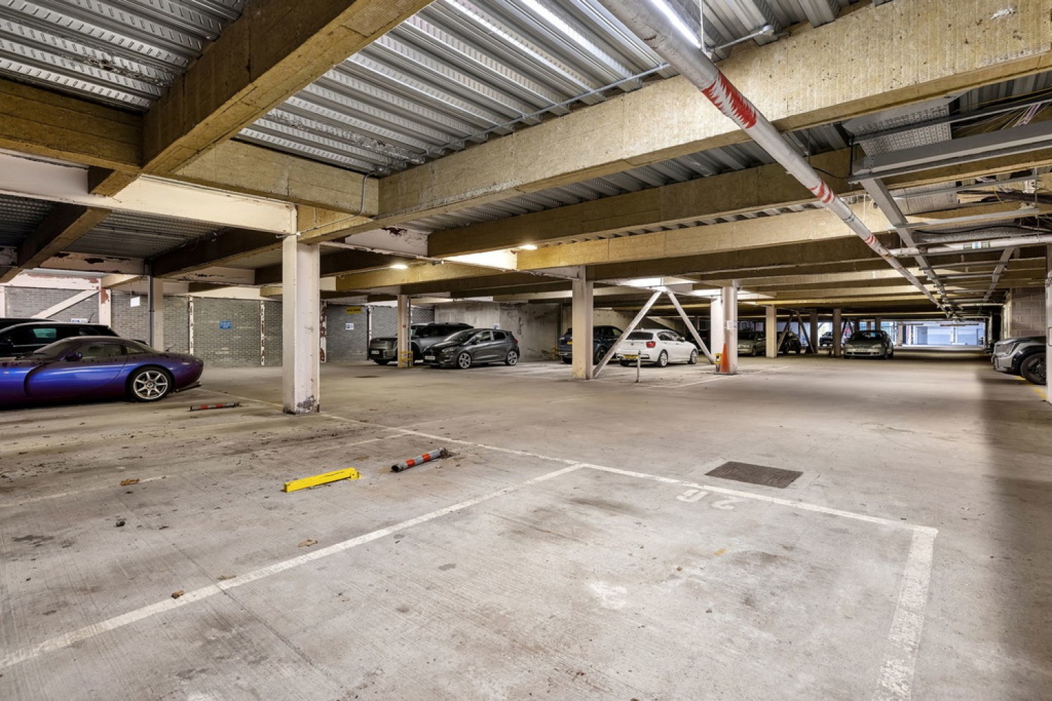 2 bedroom Flat for Letting Stobcross Street