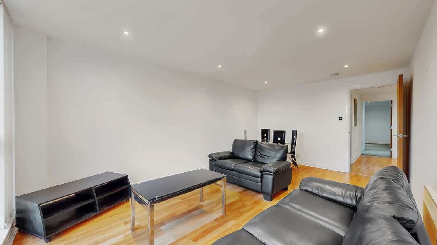 2 bedroom Flat for Letting Stobcross Street
