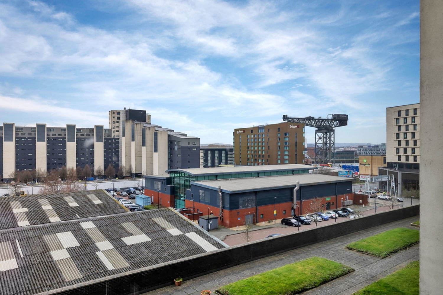 2 bedroom Flat for Letting Stobcross Street