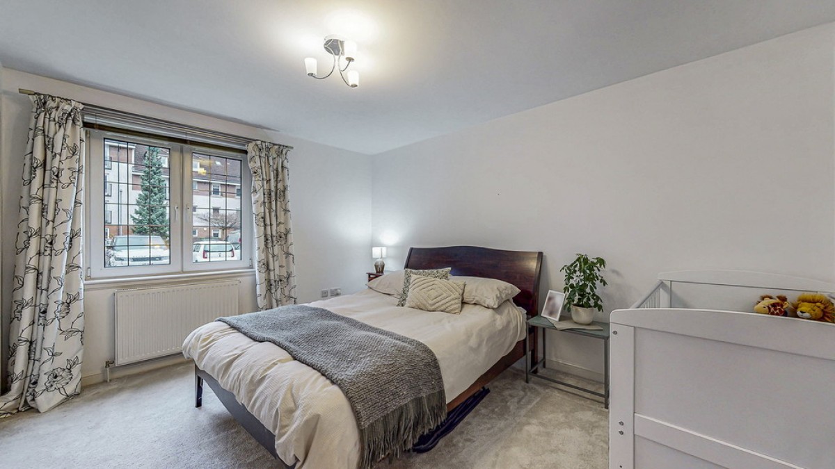 Chesterfield Gardens, Glasgow, Scotland