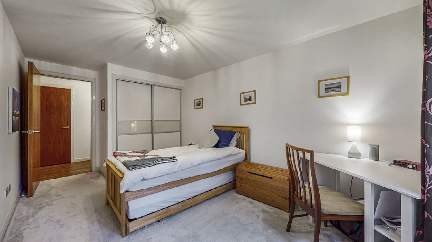 Chesterfield Gardens, Glasgow, Scotland