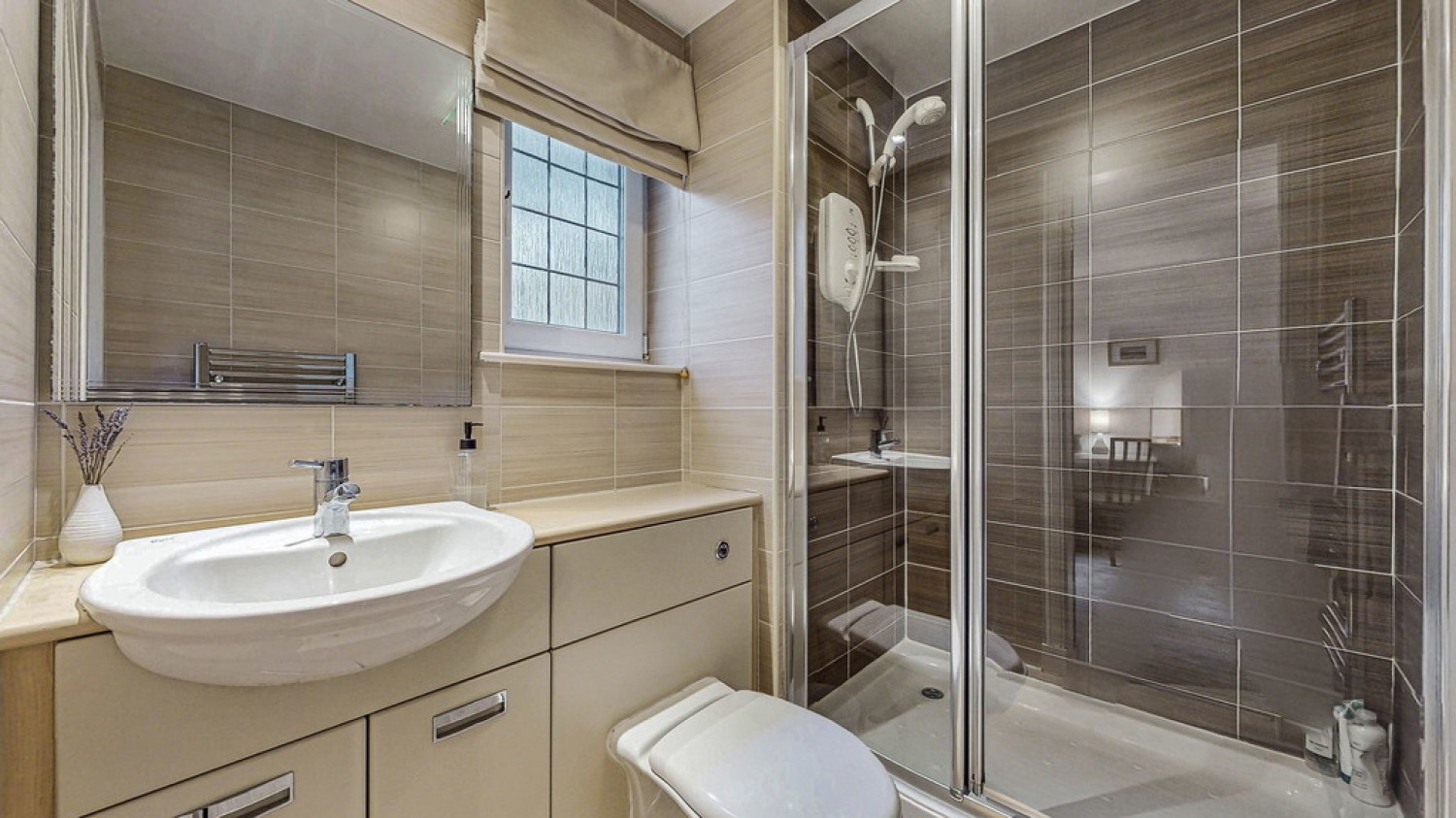 Chesterfield Gardens, Glasgow, Scotland