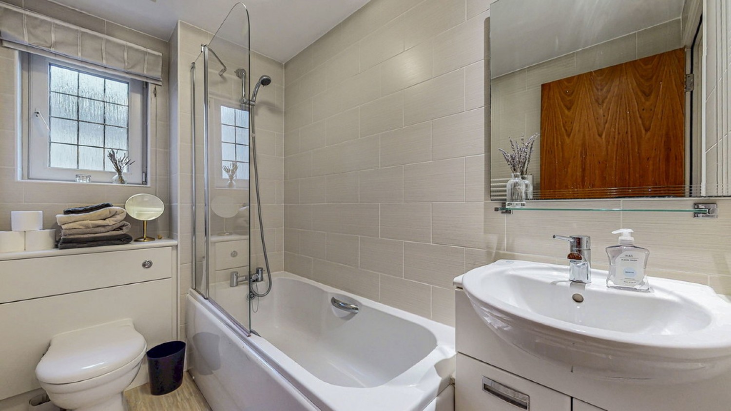 Chesterfield Gardens, Glasgow, Scotland