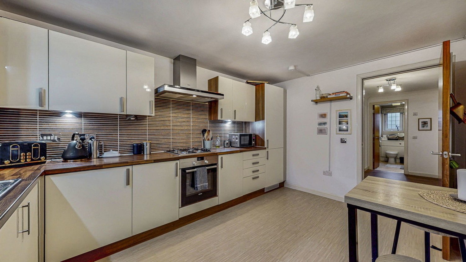 Chesterfield Gardens, Glasgow, Scotland