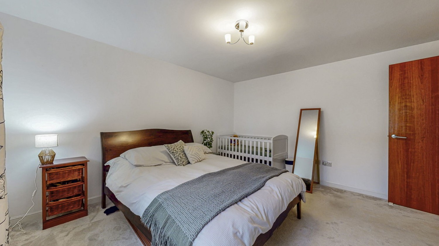 Chesterfield Gardens, Glasgow, Scotland