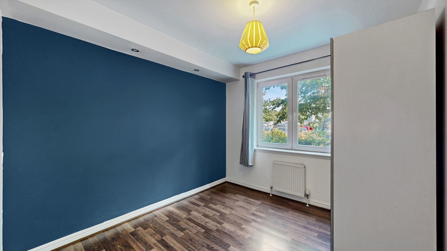 2 bedroom Flat for Letting 5 Netherton Gardens