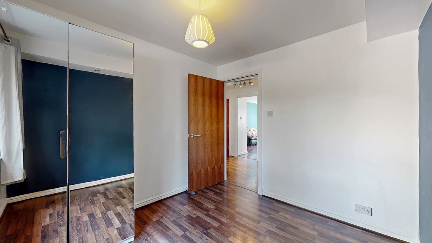 2 bedroom Flat for Letting 5 Netherton Gardens