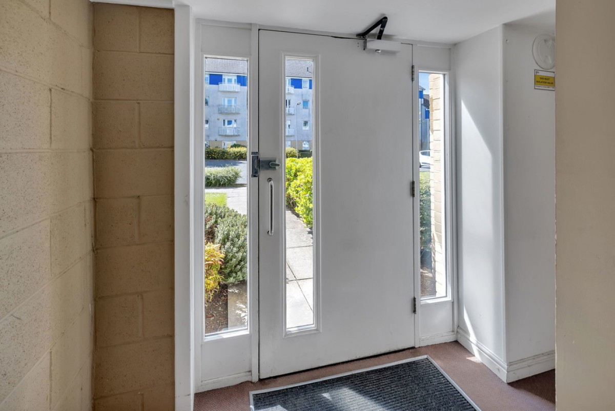 5 Netherton Gardens