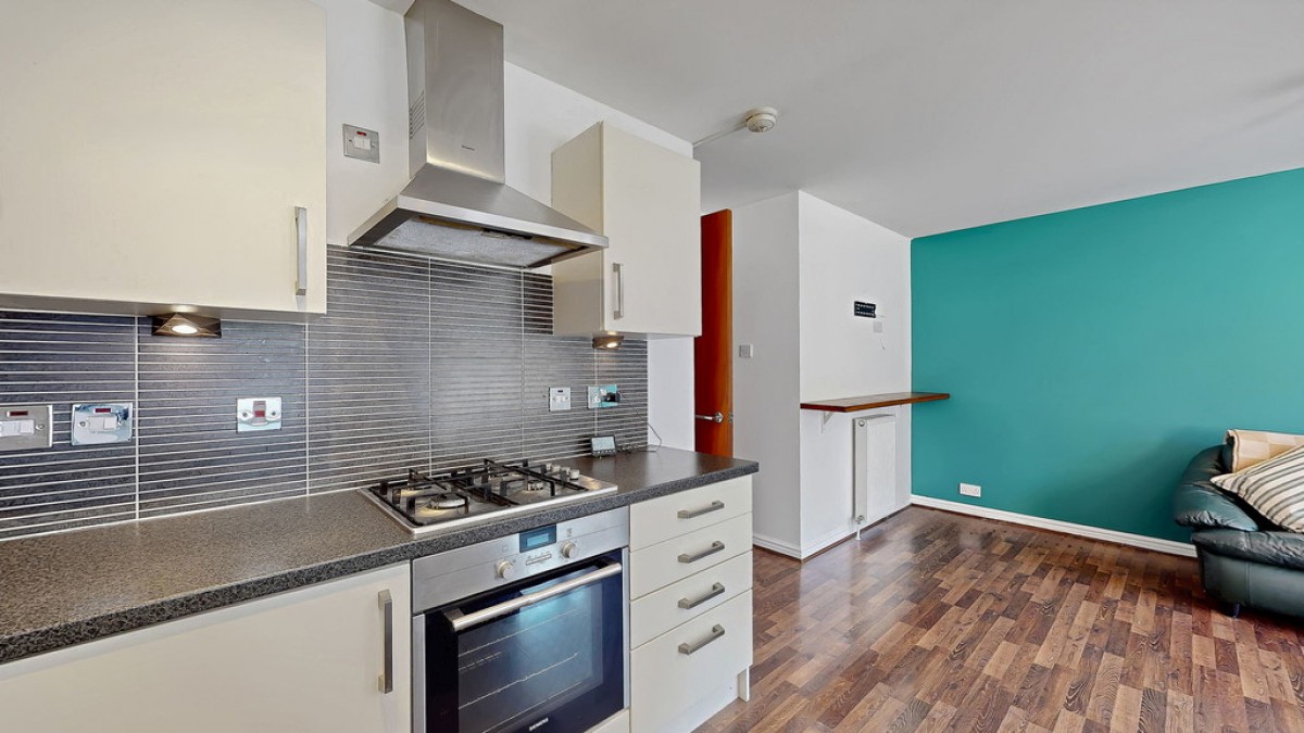 5 Netherton Gardens