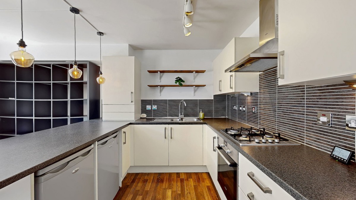 5 Netherton Gardens