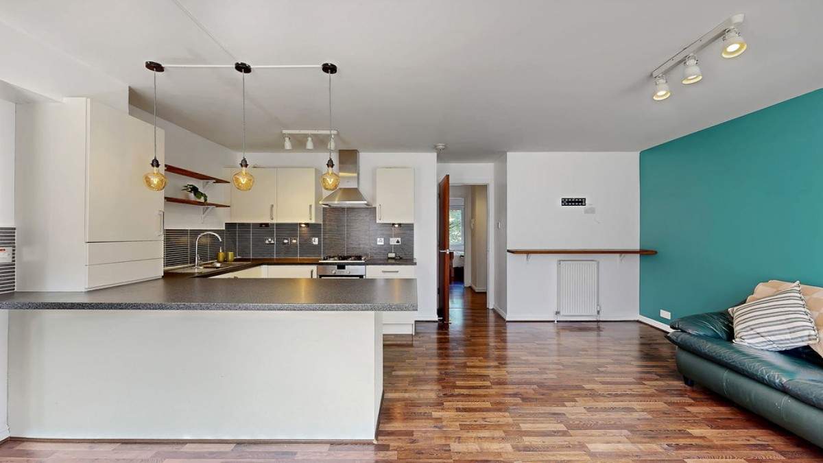 5 Netherton Gardens