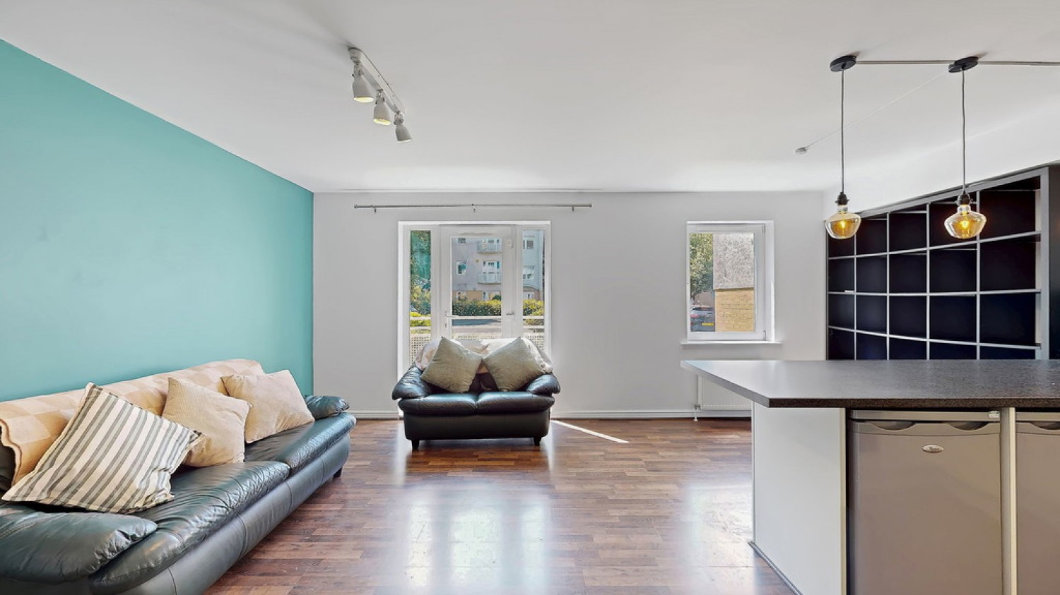 2 bedroom Flat for Letting 5 Netherton Gardens
