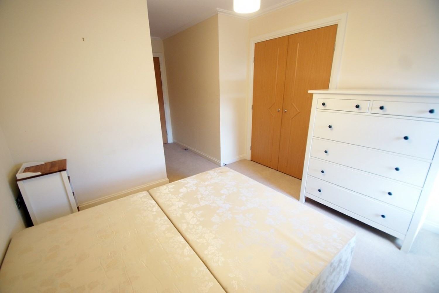 2 bedroom Flat for Letting Lisbon House, Taliesin Court