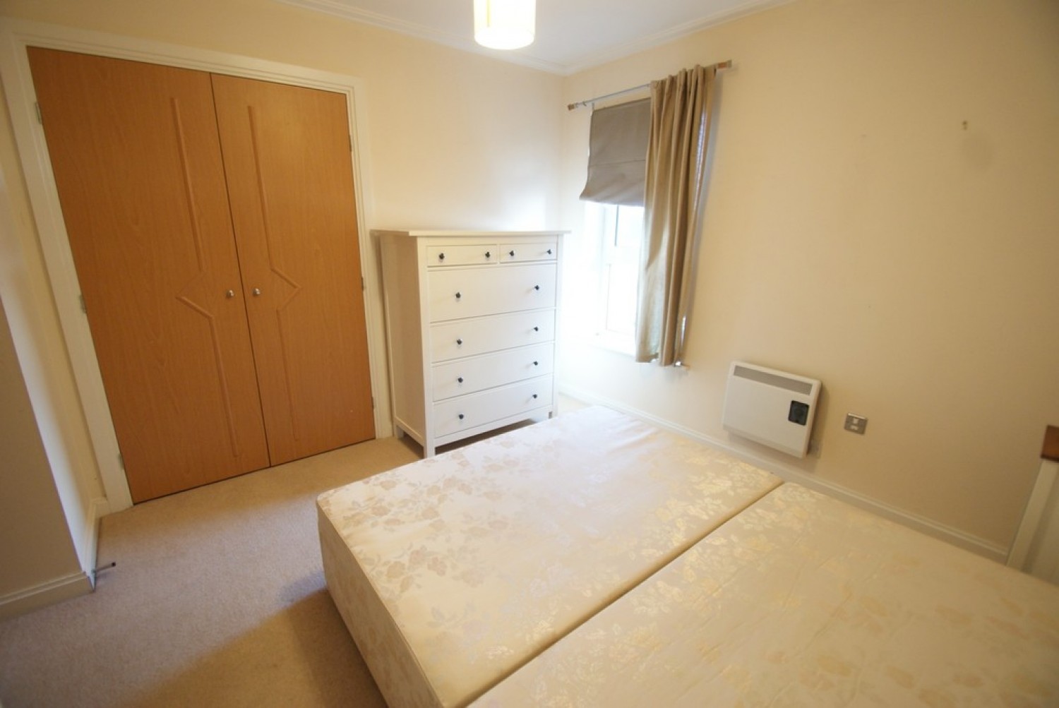 2 bedroom Flat for Letting Lisbon House, Taliesin Court