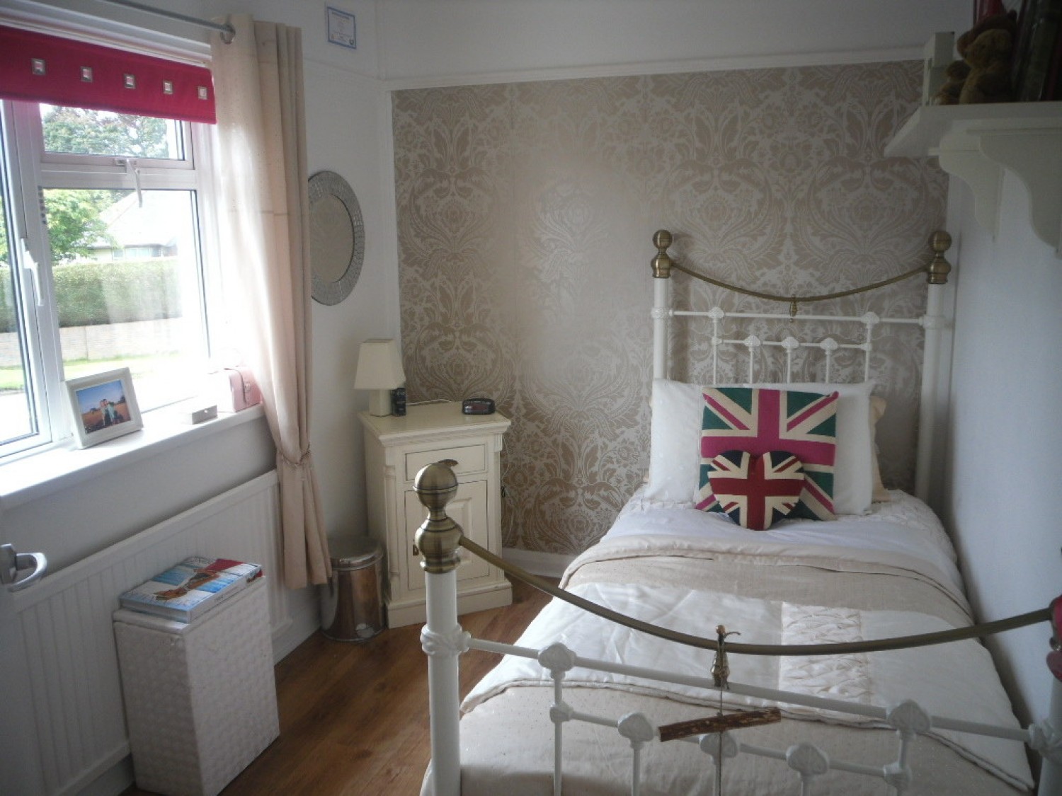 Herbert Close, Marshfield