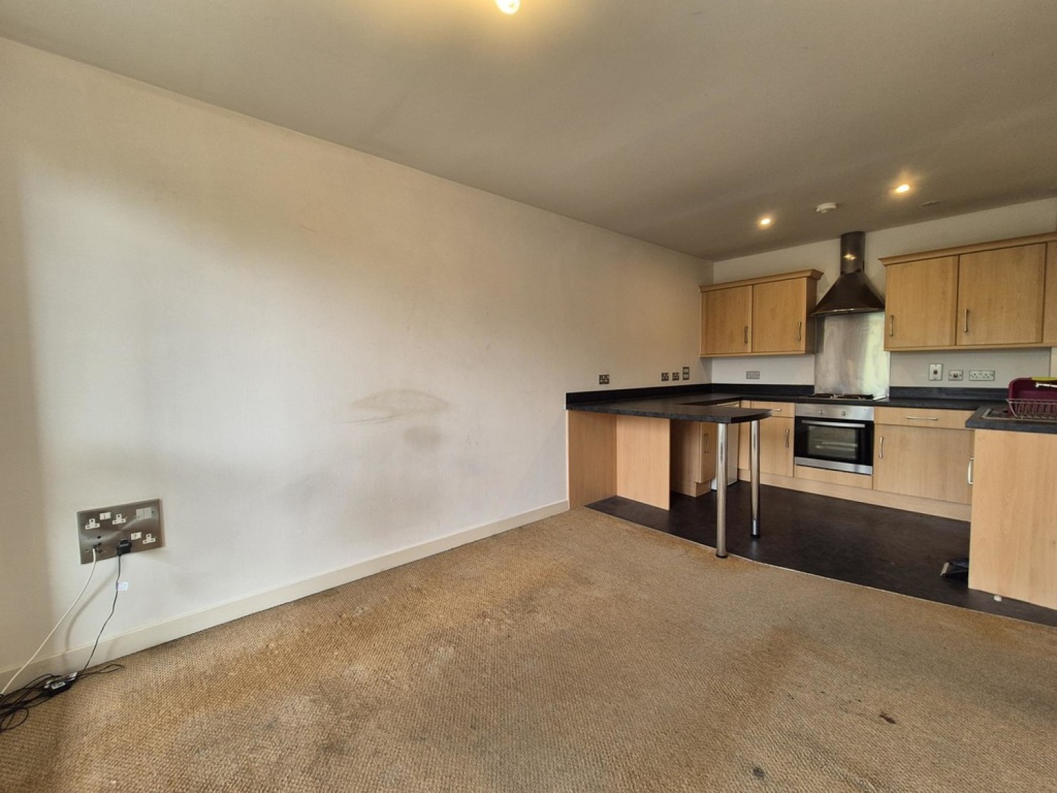 1 bedroom Flat for Letting Heol Staughton, Dumballs Road