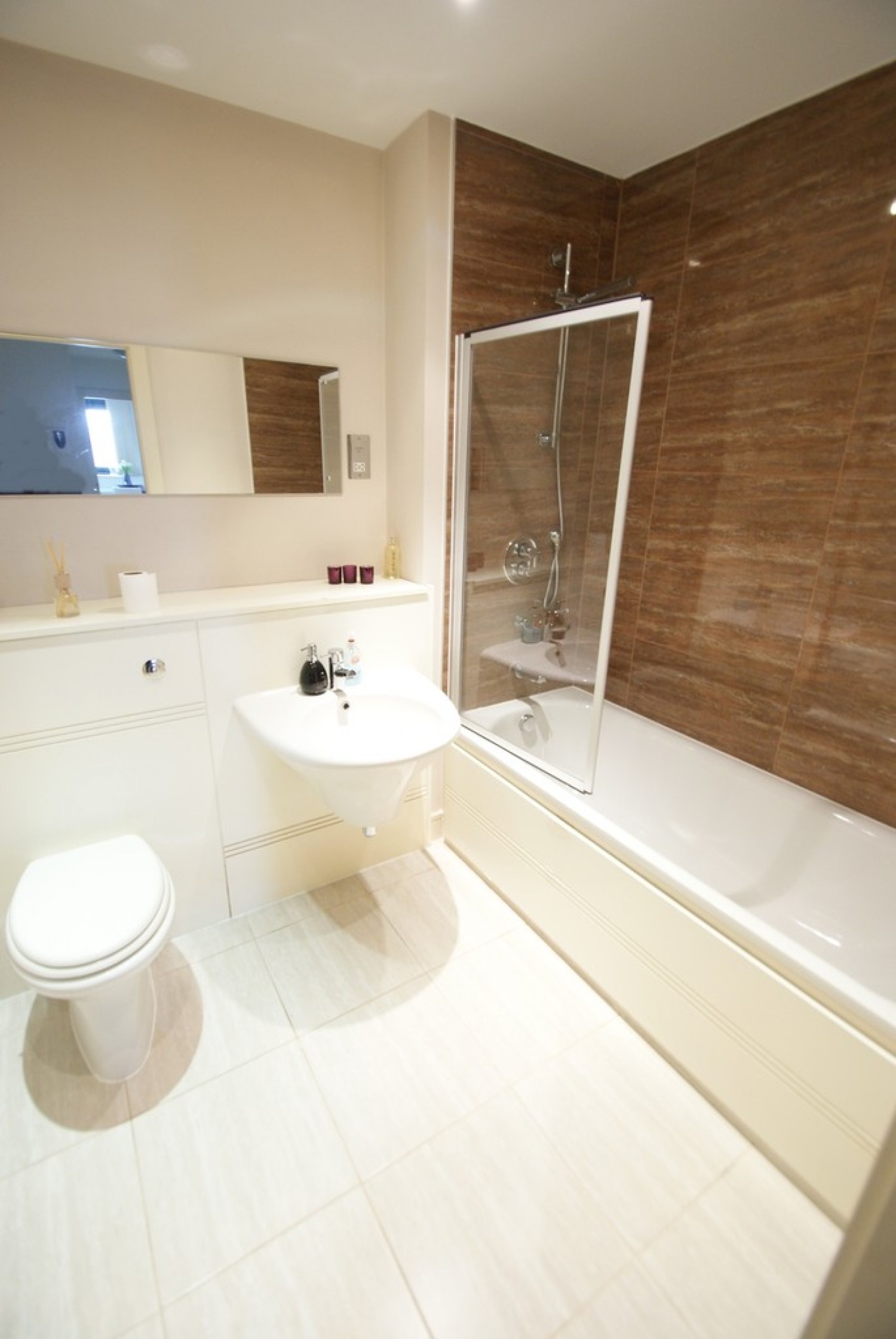 Galleon Way, Waterquarter