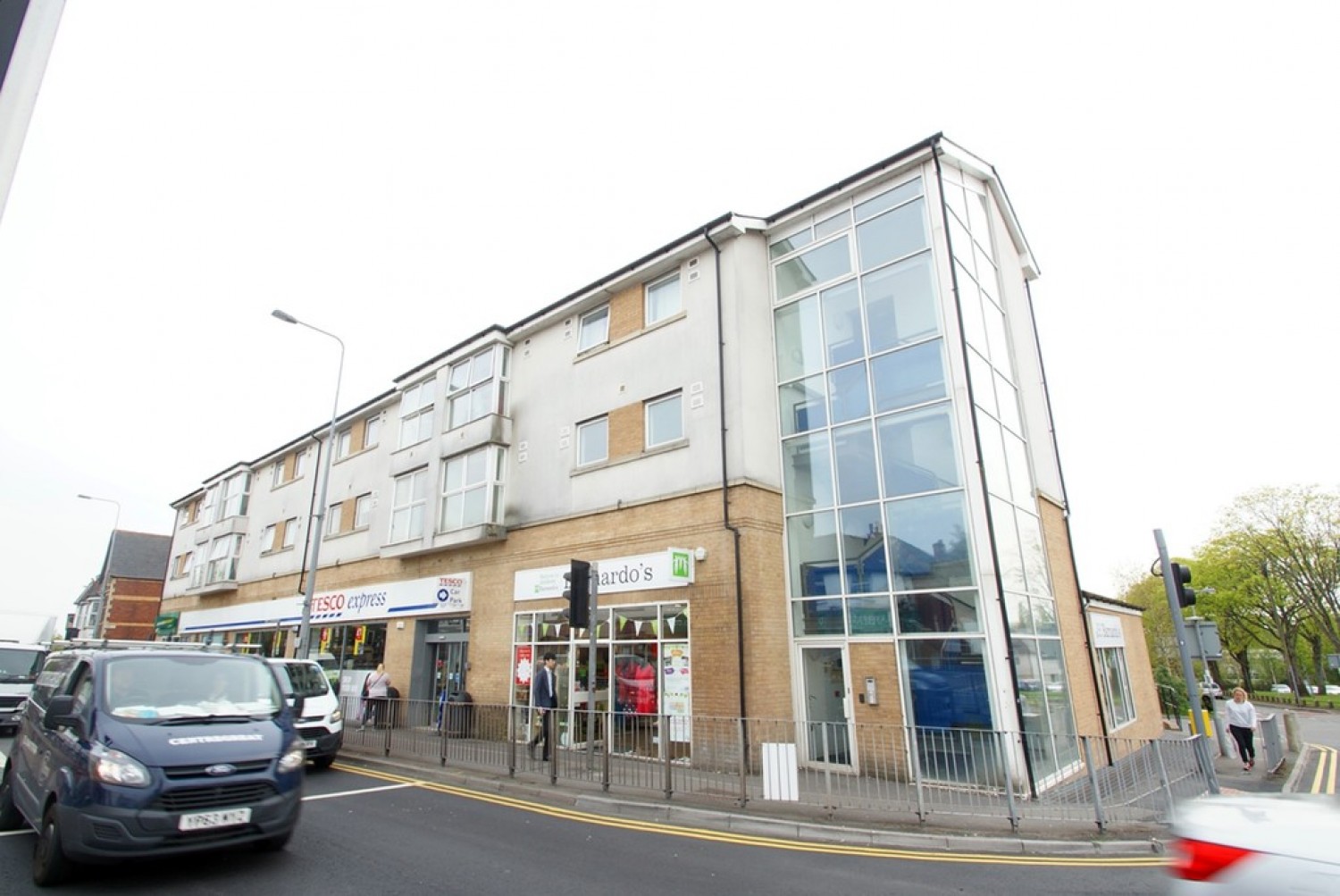 Parkfield House, North Road