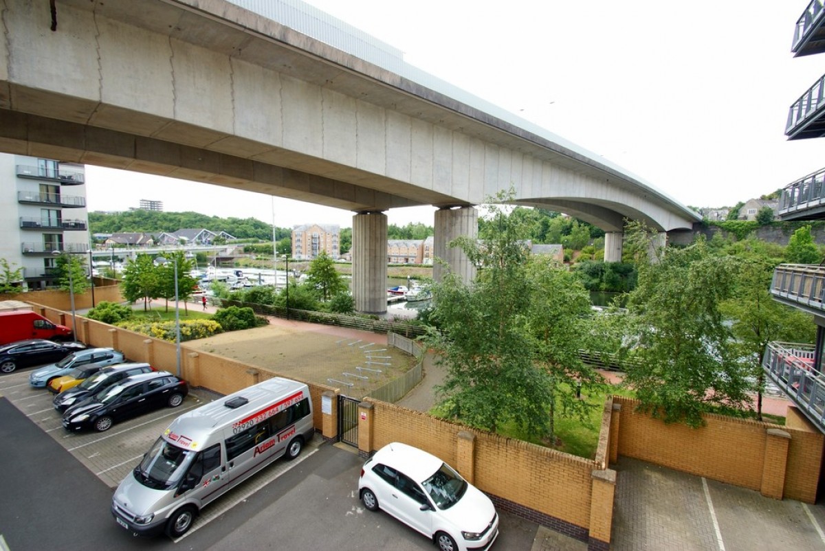 Ravenswood, Victoria Wharf