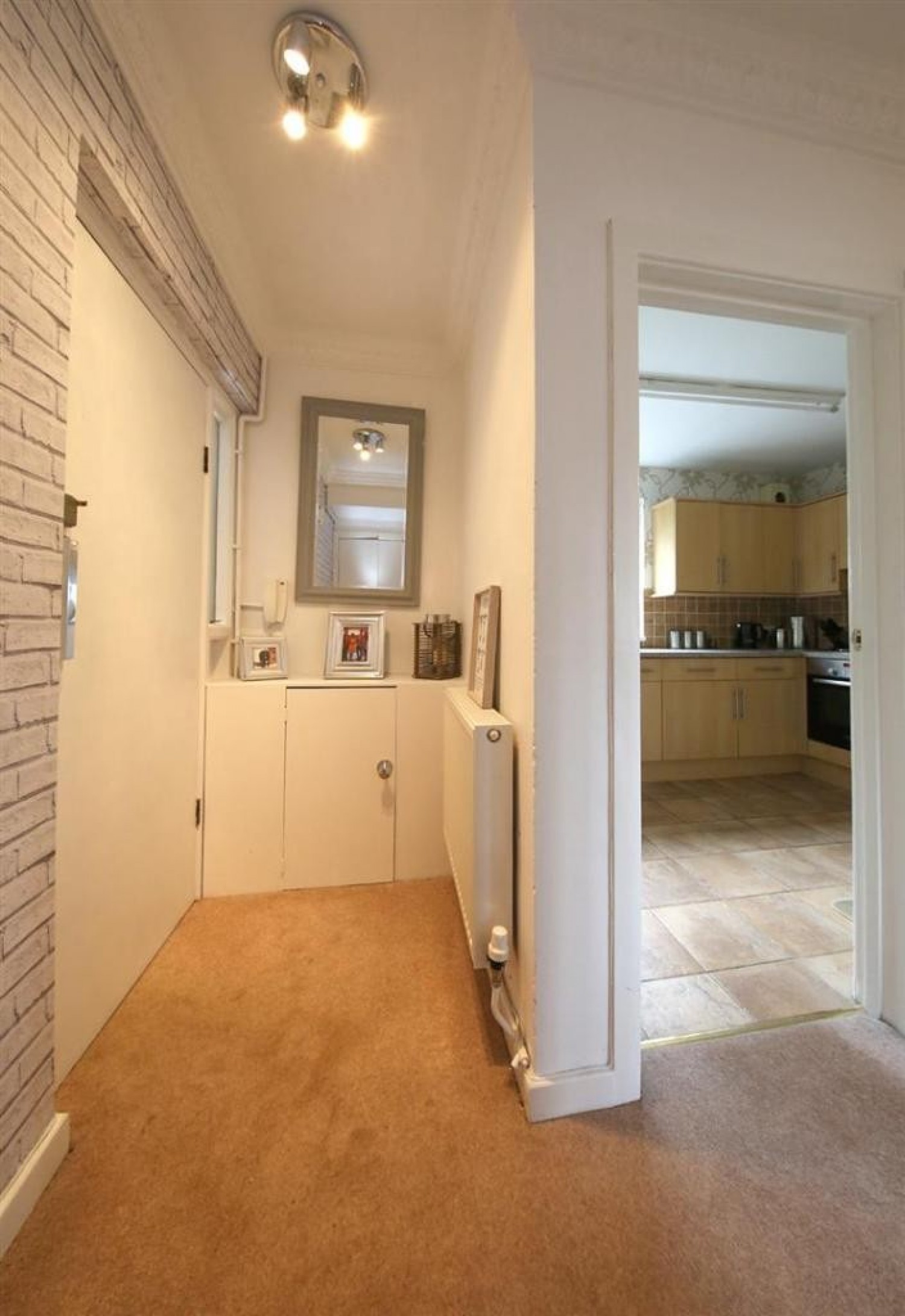 2 bedroom Flat for Letting Fairlawns, Llandaff