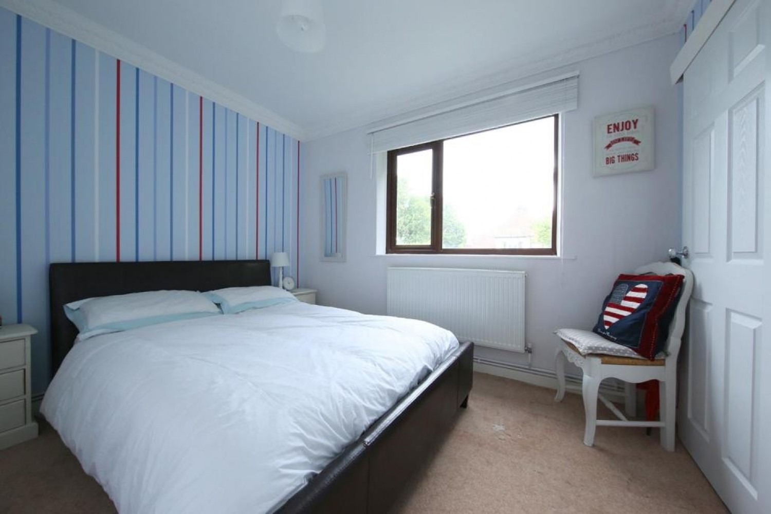 2 bedroom Flat for Letting Fairlawns, Llandaff