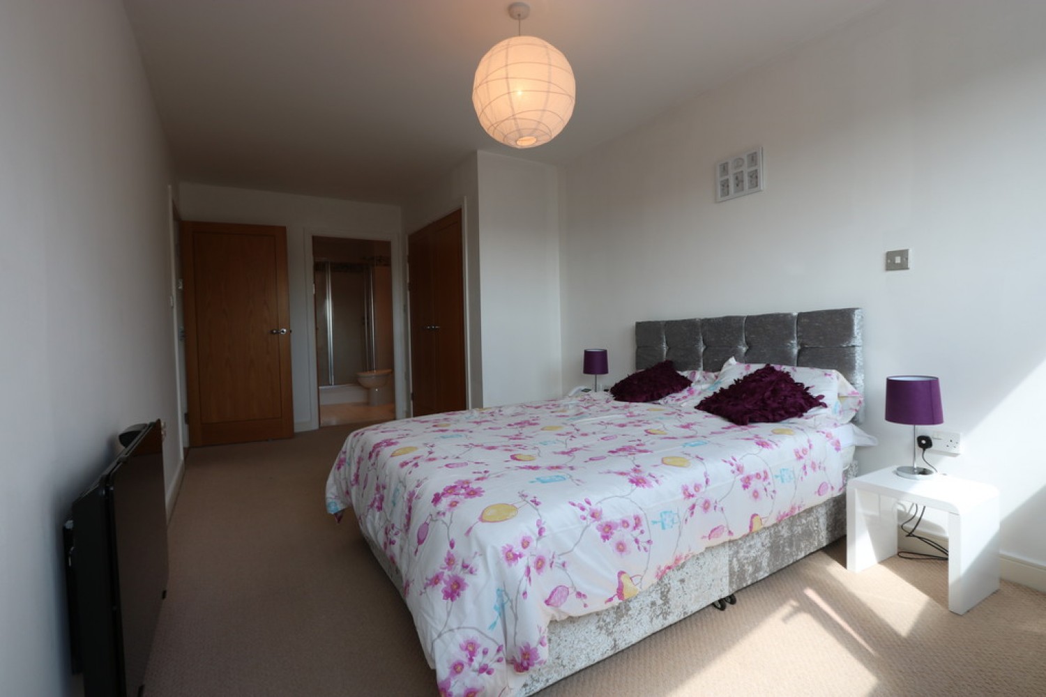 2 bedroom Flat for Letting Altolusso, Bute Terrace, Cathays