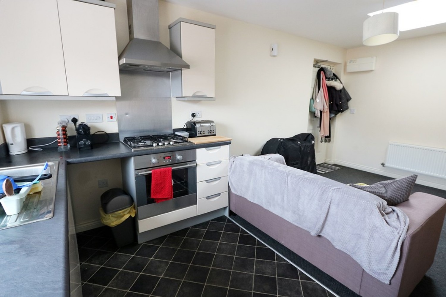 1 bedroom Flat in Lysaght Avenue, Newport