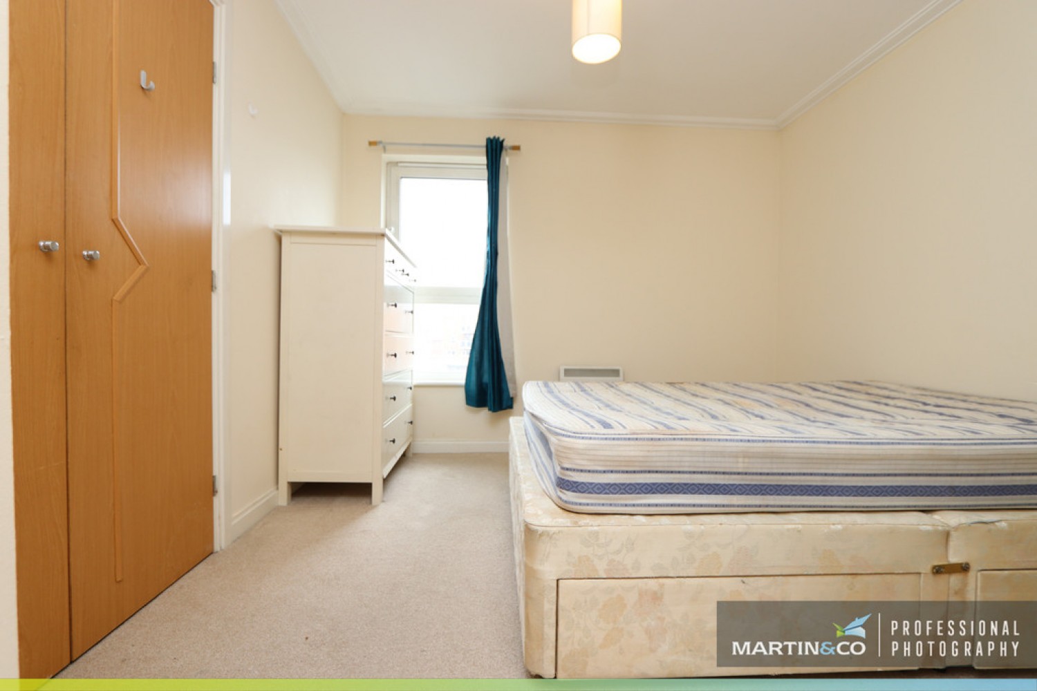 2 bedroom Flat for Sale Taliesin Court, Century Wharf