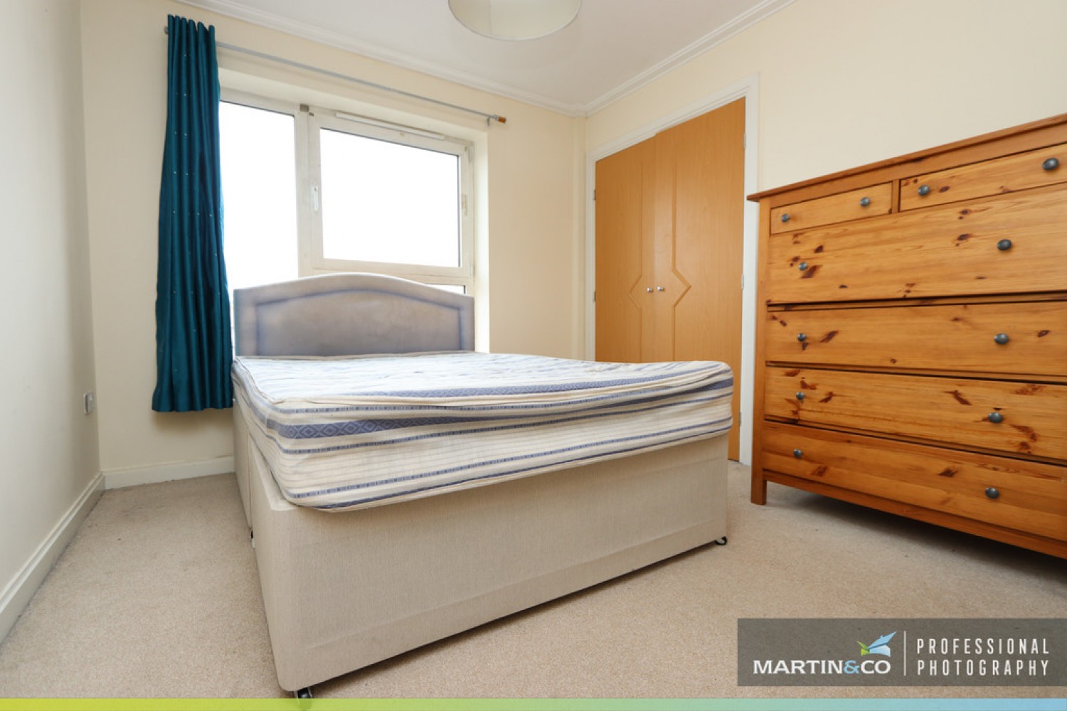 2 bedroom Flat for Sale Taliesin Court, Century Wharf