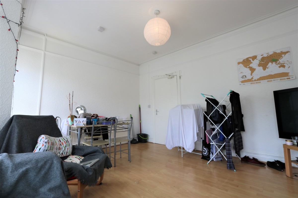 Monthermer Road, Roath