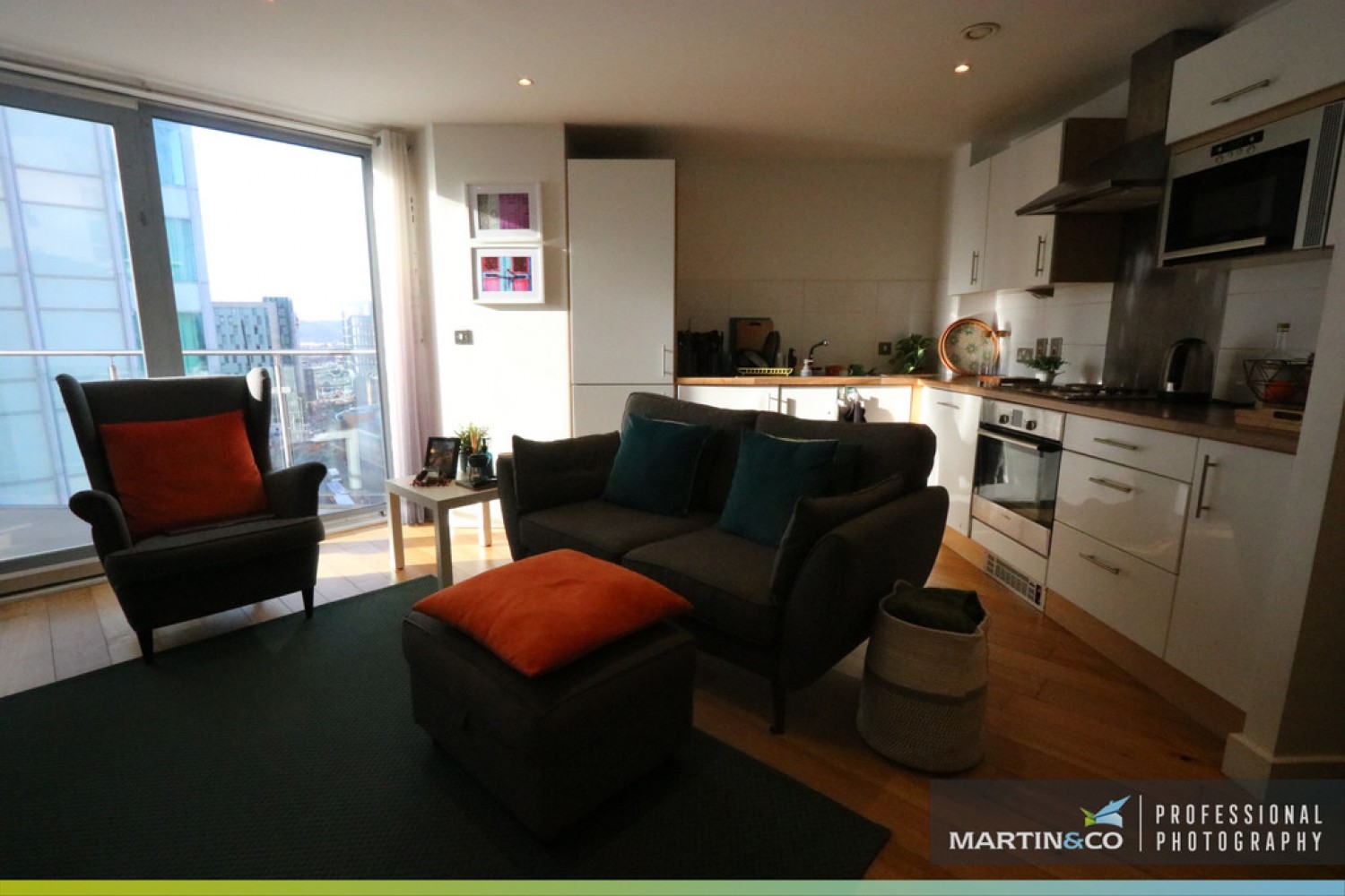 Meridian Plaza, Bute Terrace