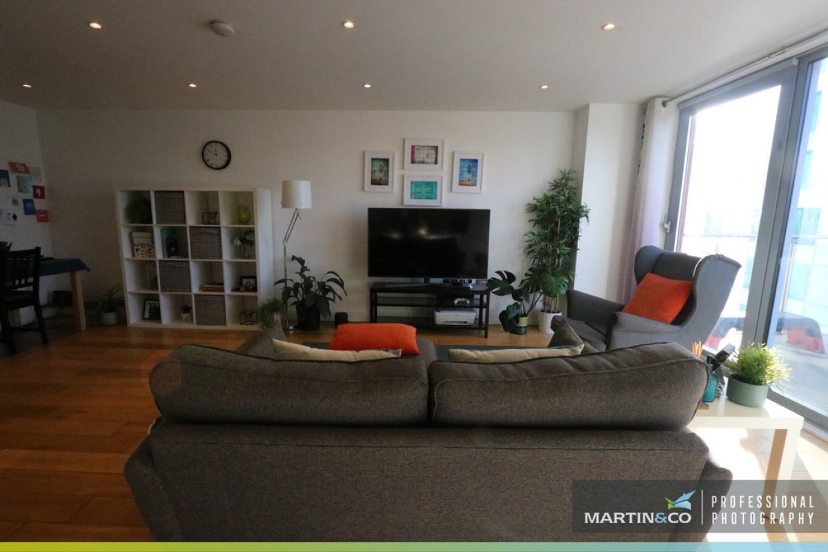 Meridian Plaza, Bute Terrace