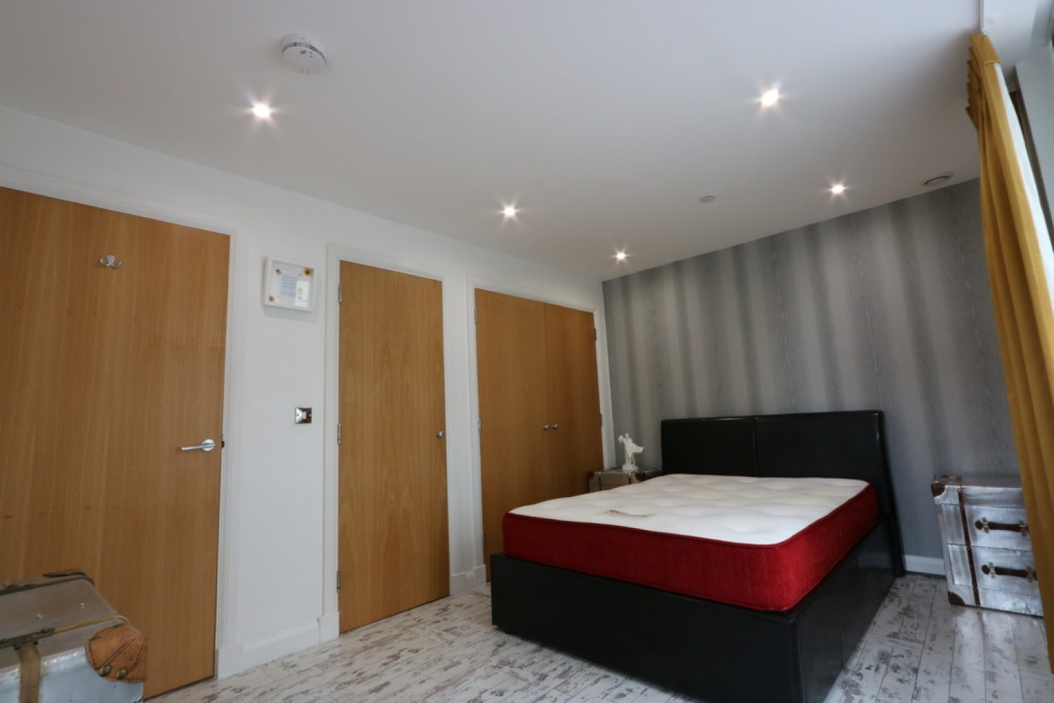 2 bedroom Flat for Letting David Morgan, City Centre
