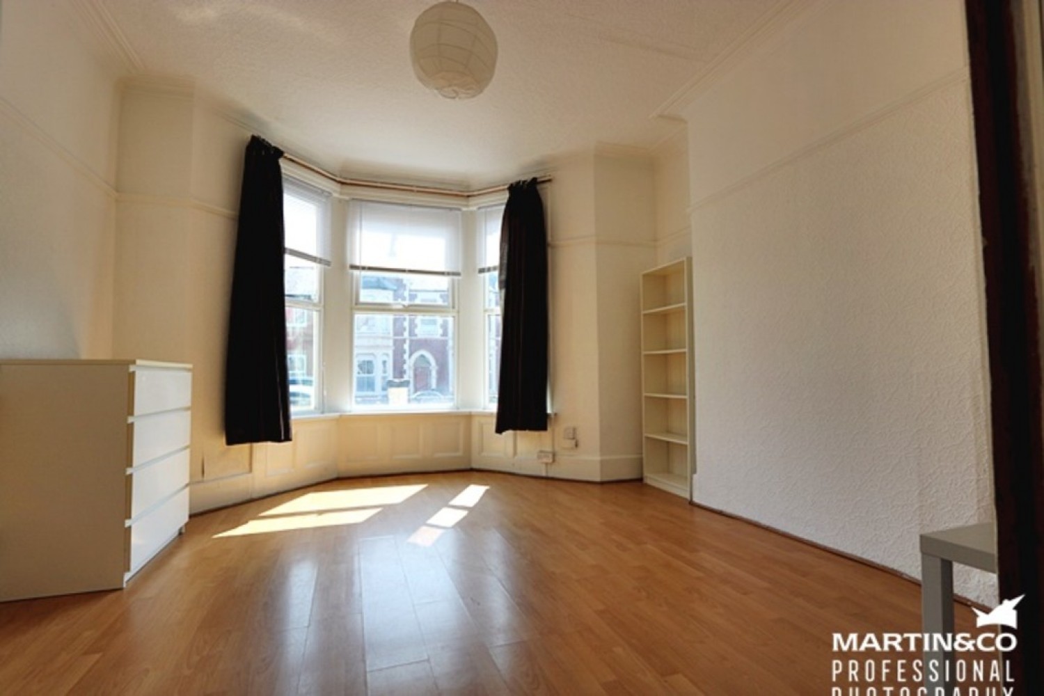 2 bedroom Flat in Monthermer Road, Cardiff