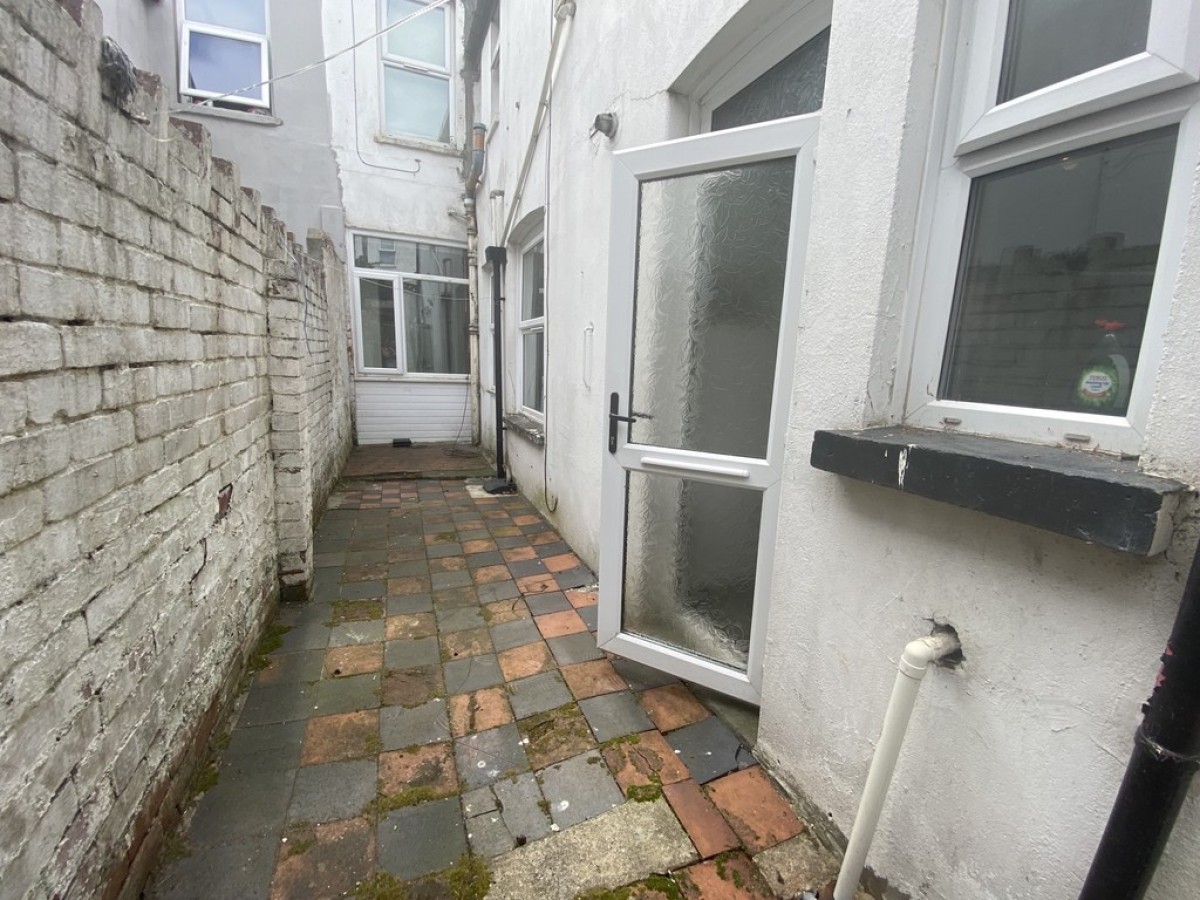 Monthermer Road, Cardiff