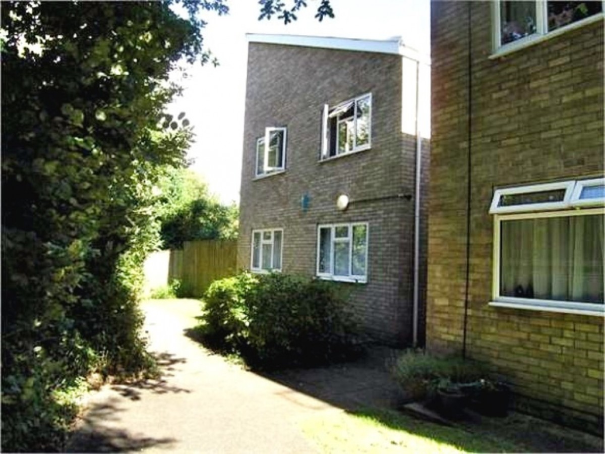 Forest Oak Close, Cyncoed