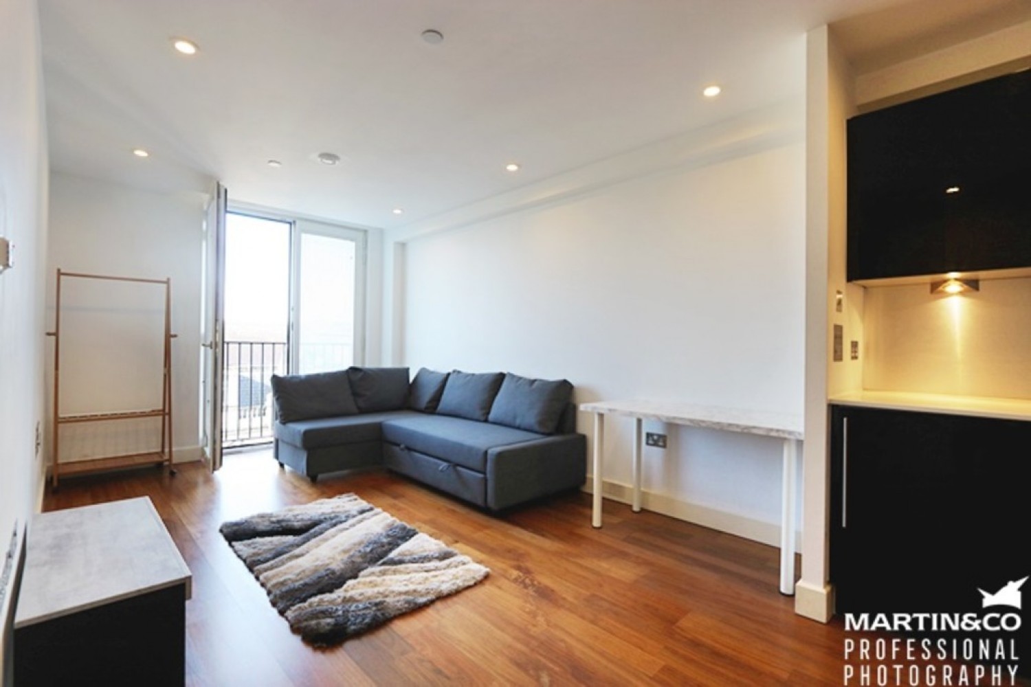 The Hayes Apartments, The Hayes