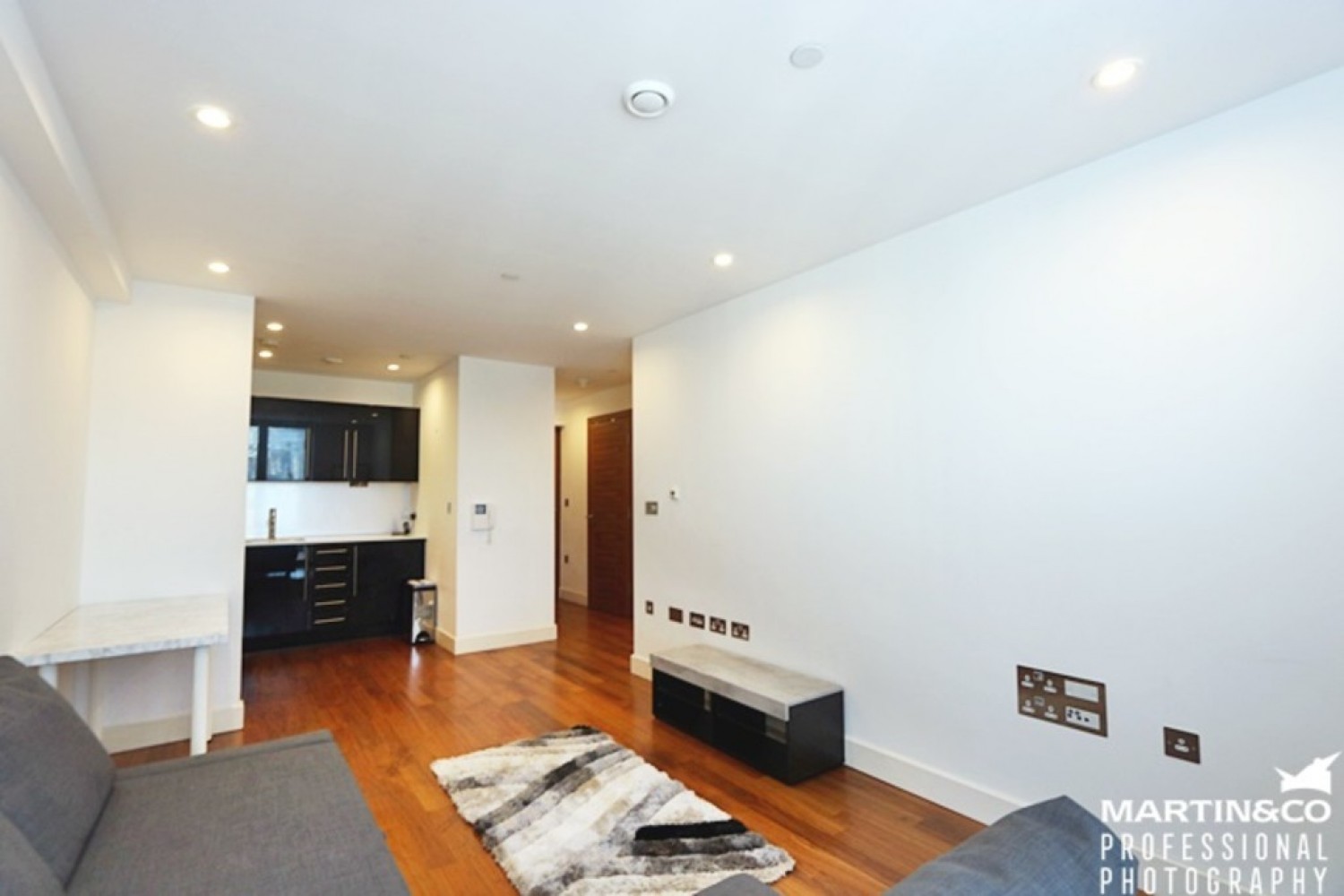 The Hayes Apartments, The Hayes