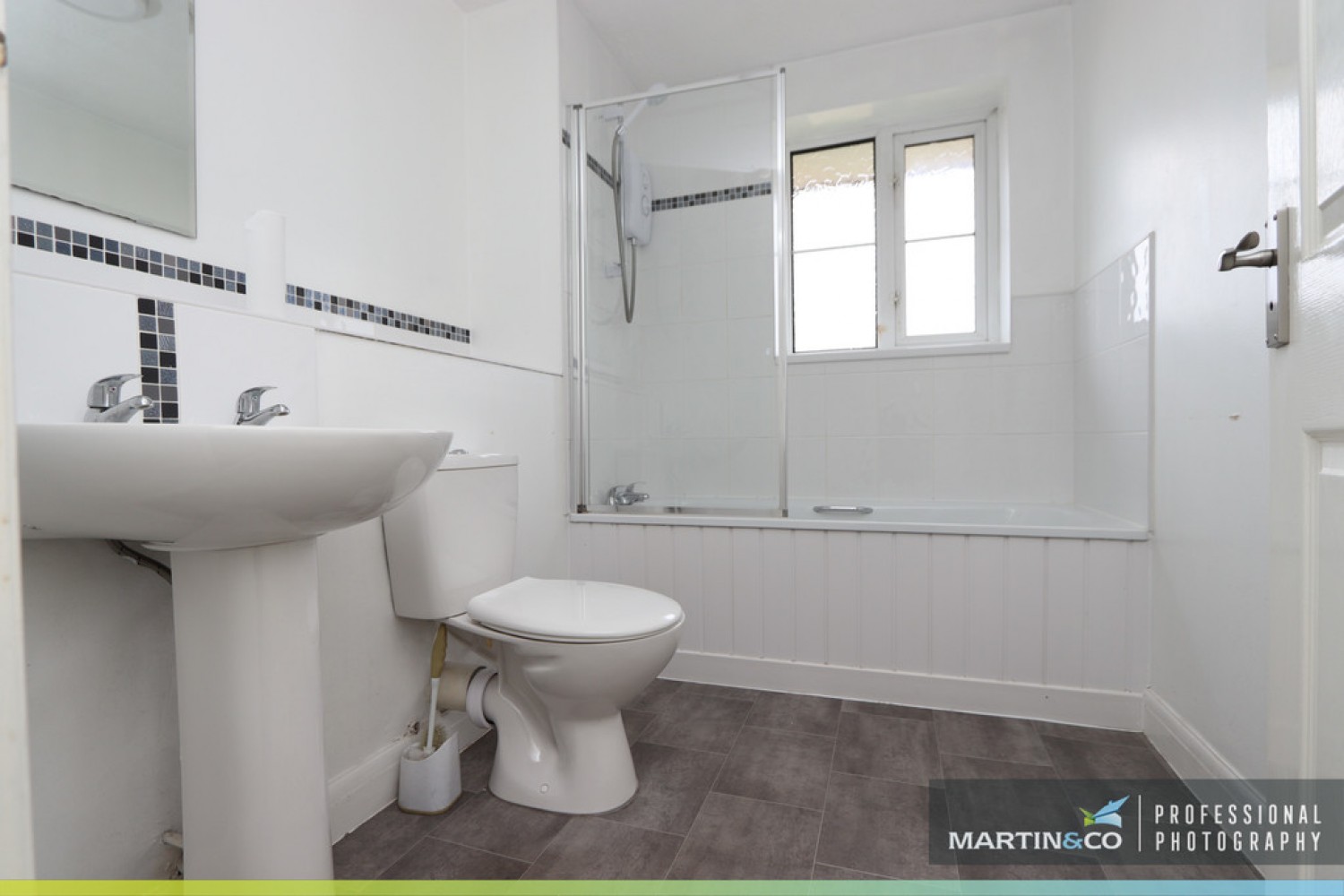 3 bedroom Flat for Letting Kestell Drive, Windsor Quay