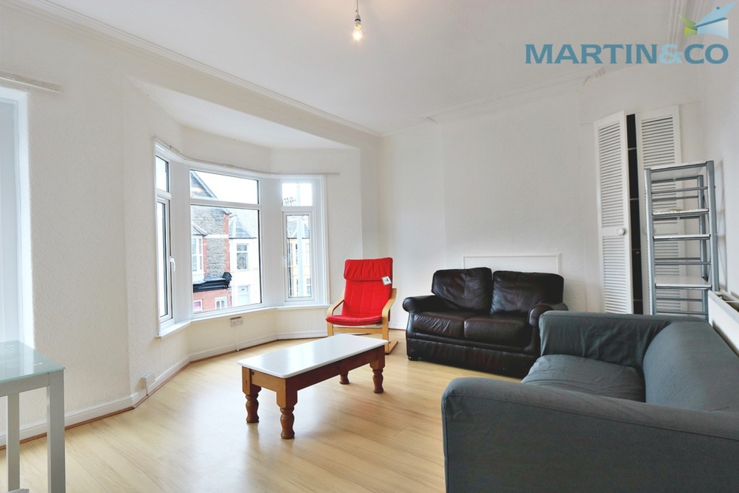 2 bedroom Flat for Letting Monthermer Road, Cardiff