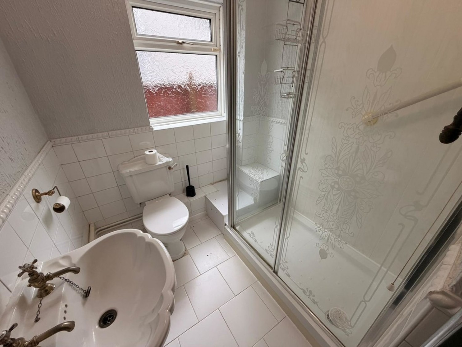 3 bedroom Bungalow for Letting Anthony Grove, Abercanaid